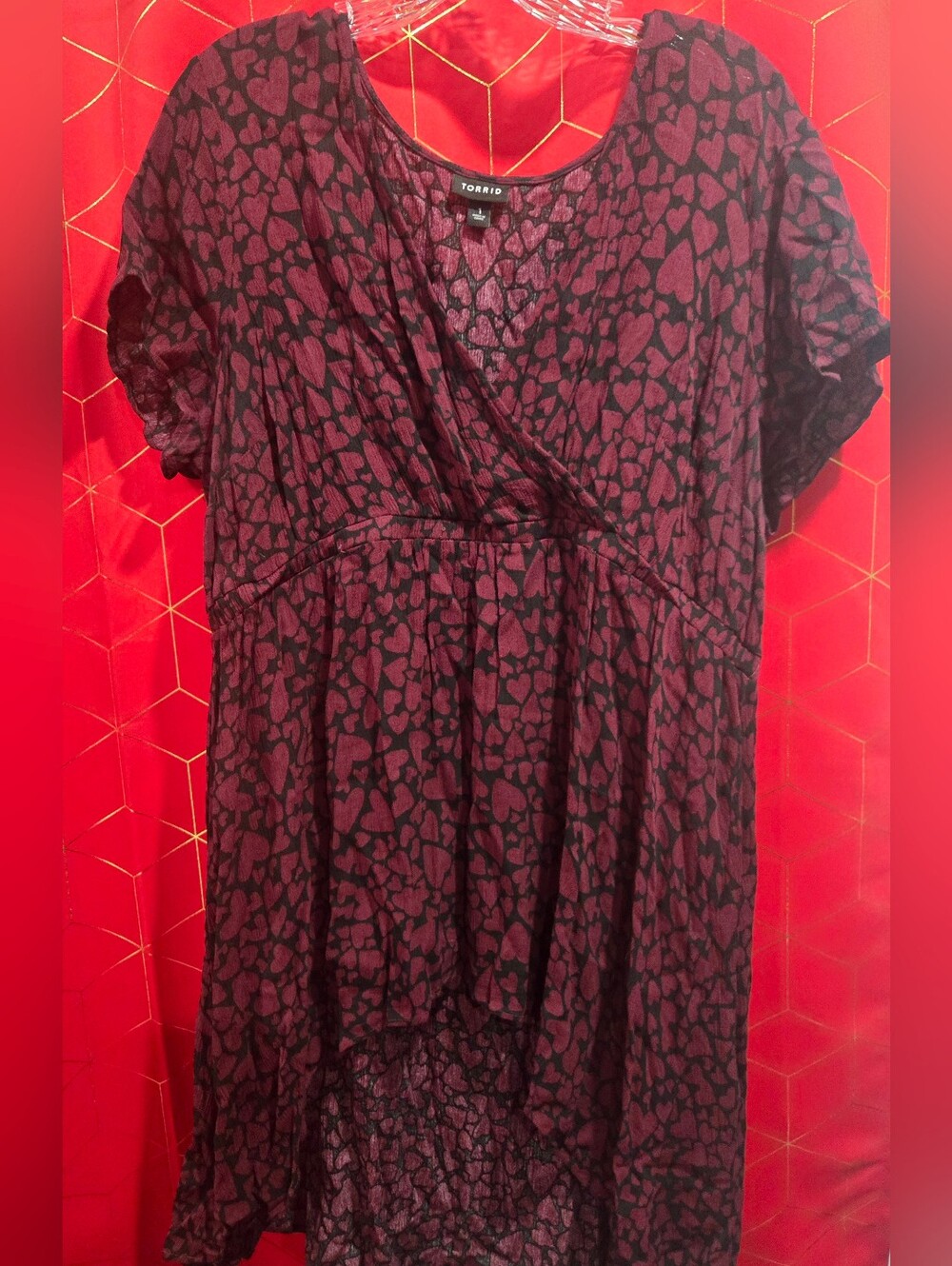 Torrid Vintage Burgundy Heart-Print High/Low Top